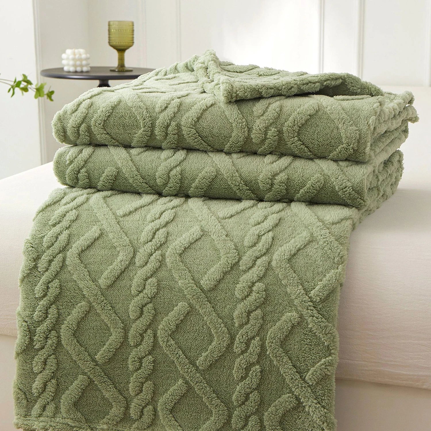New Winter Sherpa Throw Blanket