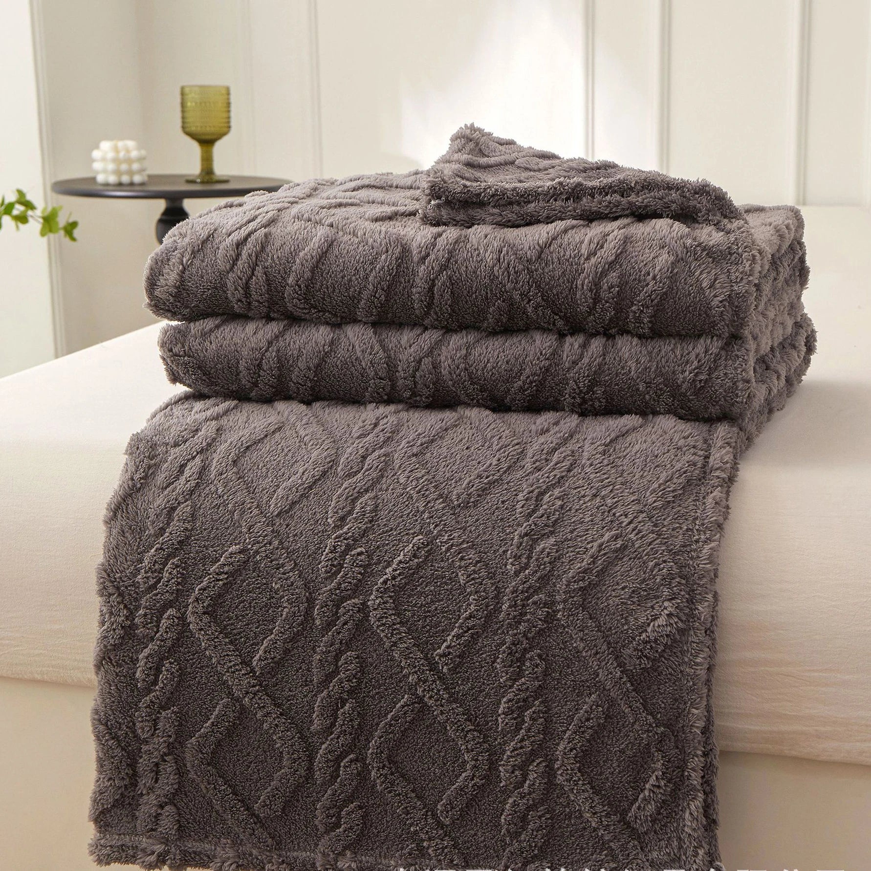 New Winter Sherpa Throw Blanket