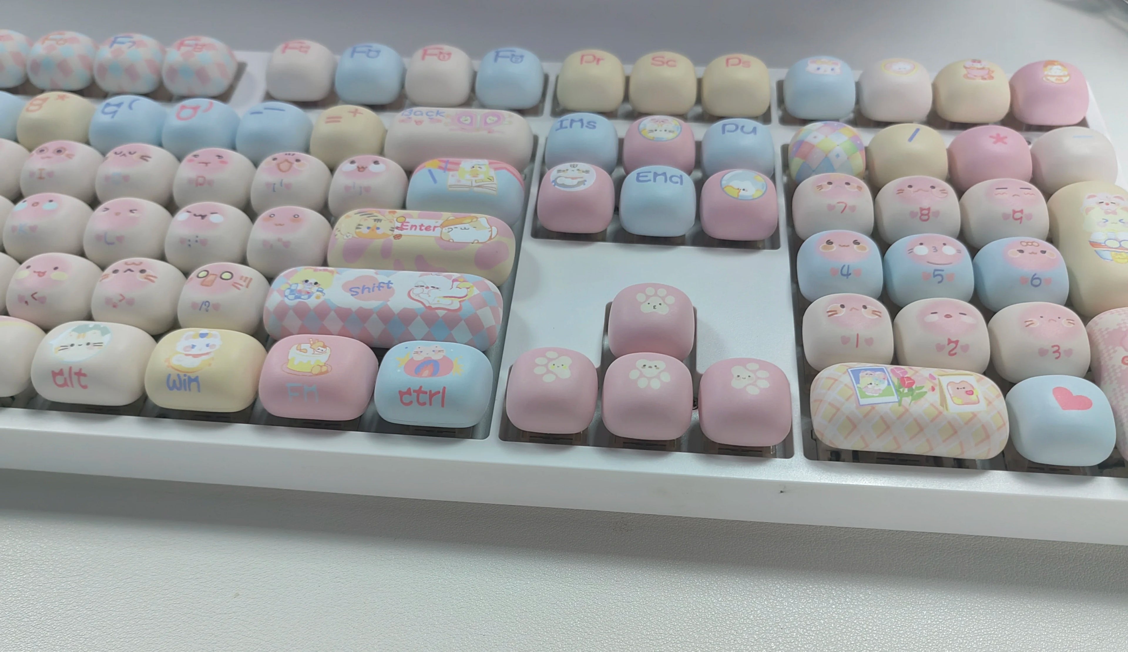 140 Keys Cute Keycaps Cat MOG Keycaps PBT Pink Keys Gift for Girl Cute New Square Thermal Sublimation Mechanical Keyboard 6.25U