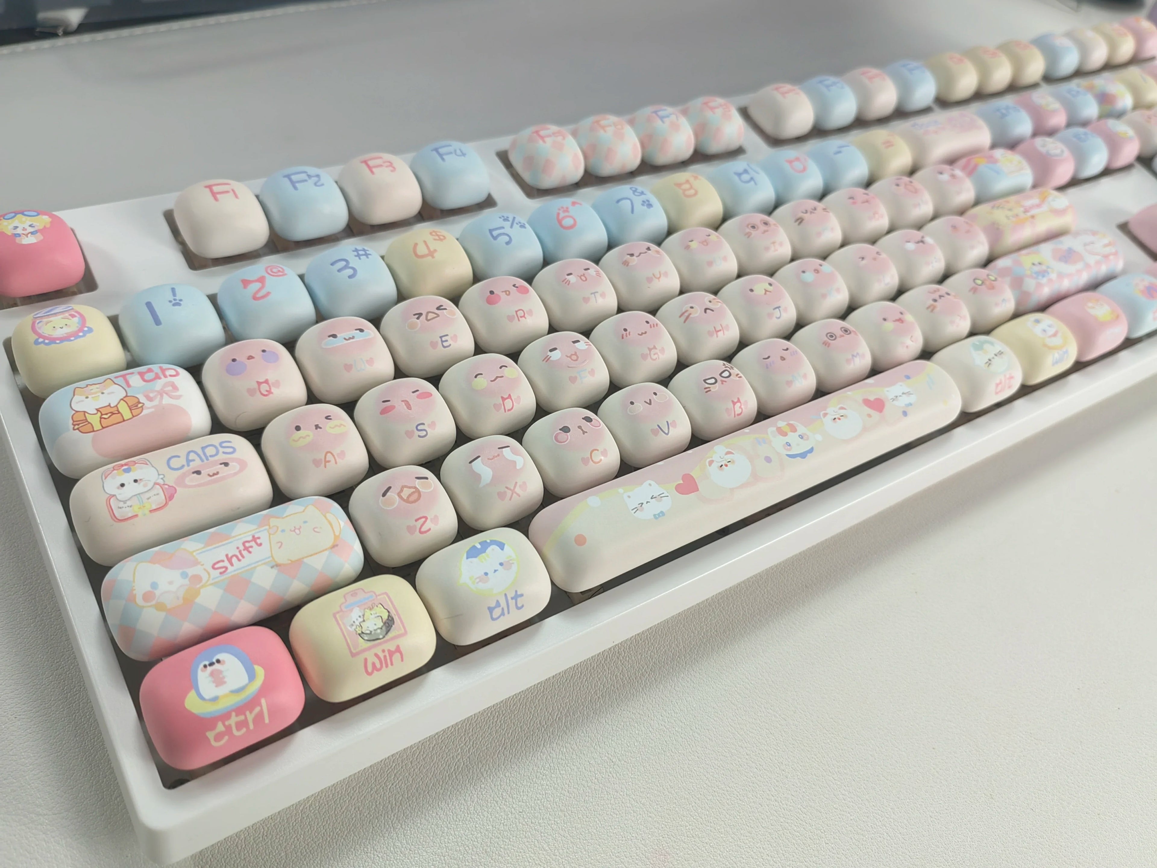 140 Keys Cute Keycaps Cat MOG Keycaps PBT Pink Keys Gift for Girl Cute New Square Thermal Sublimation Mechanical Keyboard 6.25U