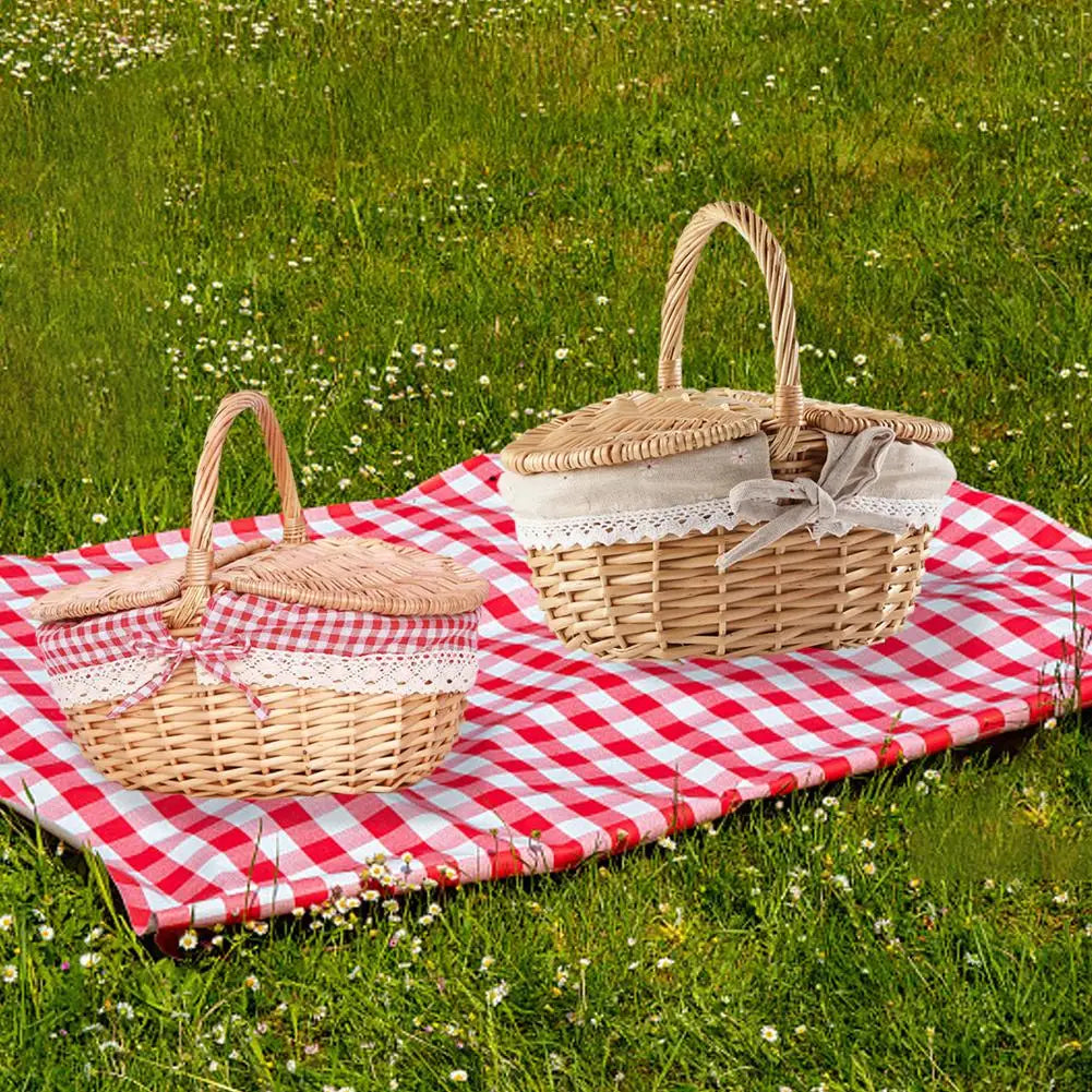 Oval Wicker Picnic Basket with Lid