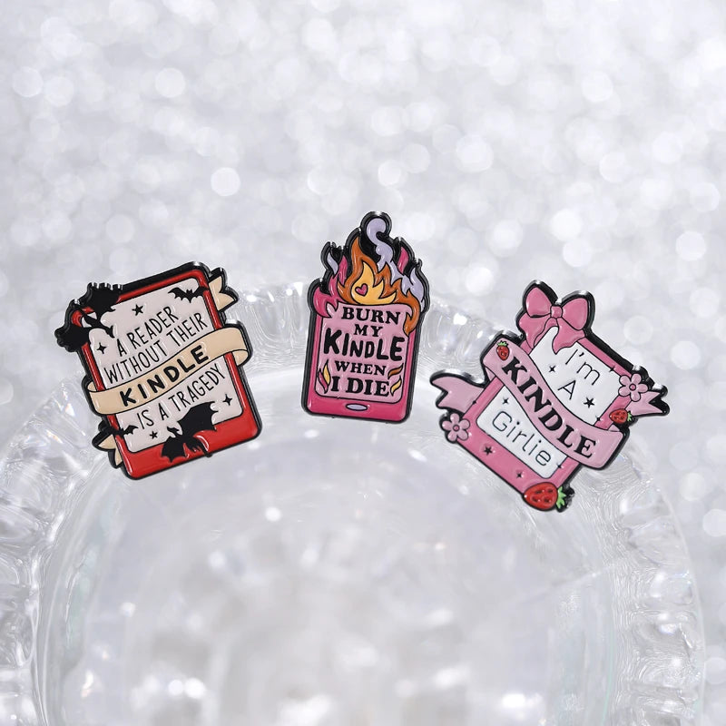 E-Book Reader Enamel Pin