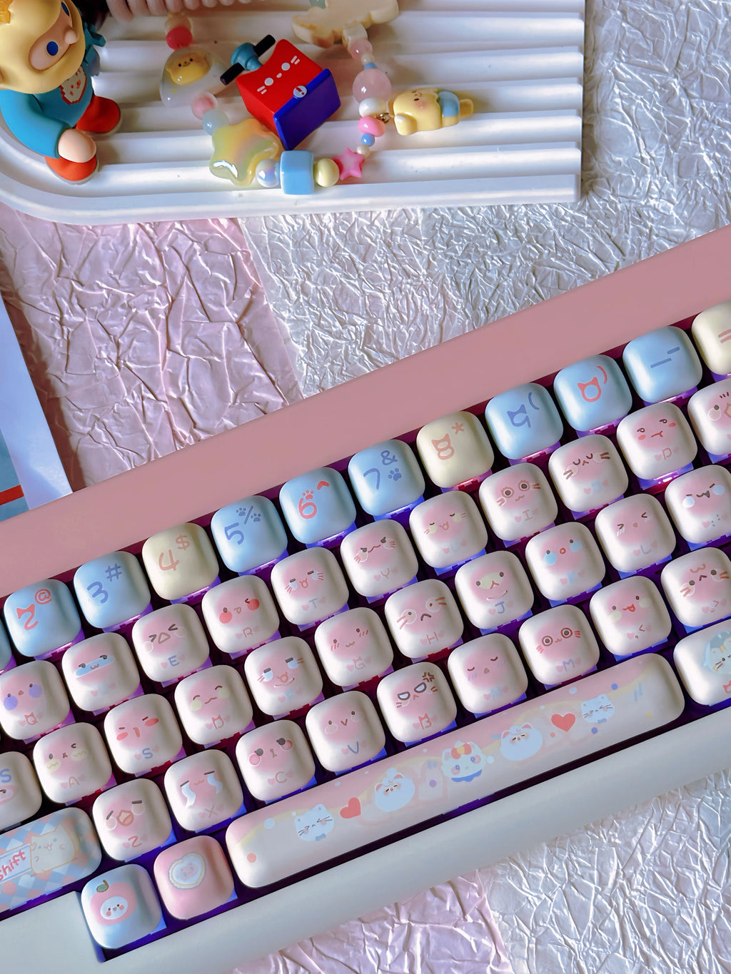 140 Keys Cute Keycaps Cat MOG Keycaps PBT Pink Keys Gift for Girl Cute New Square Thermal Sublimation Mechanical Keyboard 6.25U